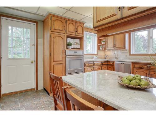 1275 Village Road, North Dumfries, ON - Indoor Photo Showing Kitchen With Double Sink