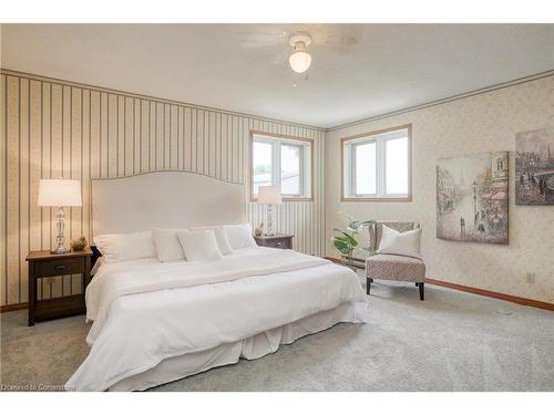 1275 Village Road, North Dumfries, ON - Indoor Photo Showing Bedroom