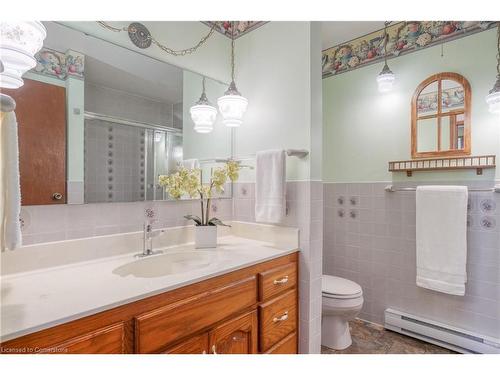 1275 Village Road, North Dumfries, ON - Indoor Photo Showing Bathroom