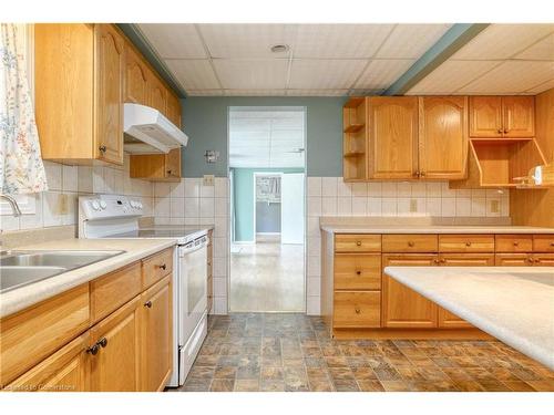 1275 Village Road, North Dumfries, ON - Indoor Photo Showing Kitchen