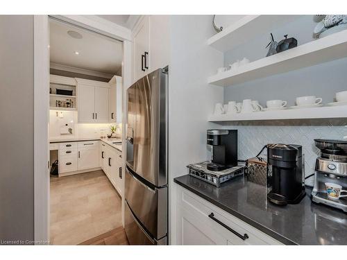 188 Redtail Street, Kitchener, ON - Indoor Photo Showing Kitchen