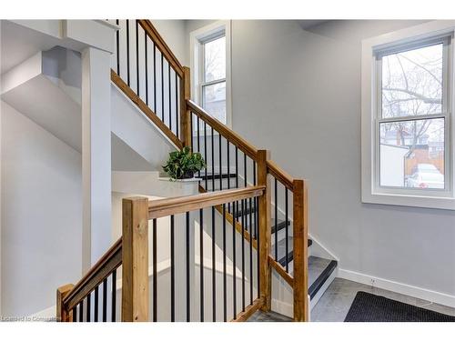 820 Laurel Street, Cambridge, ON - Indoor Photo Showing Other Room