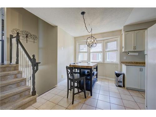 16 Montana Crescent, Kitchener, ON - Indoor Photo Showing Dining Room