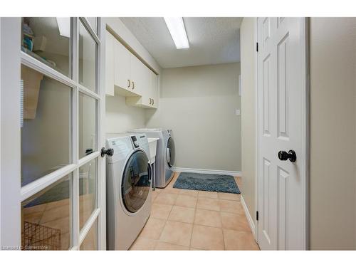 16 Montana Crescent, Kitchener, ON - Indoor Photo Showing Laundry Room