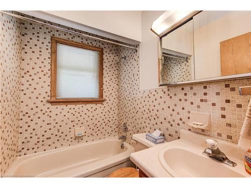 95 Byron Avenue, Kitchener, ON - Indoor Photo Showing Bathroom