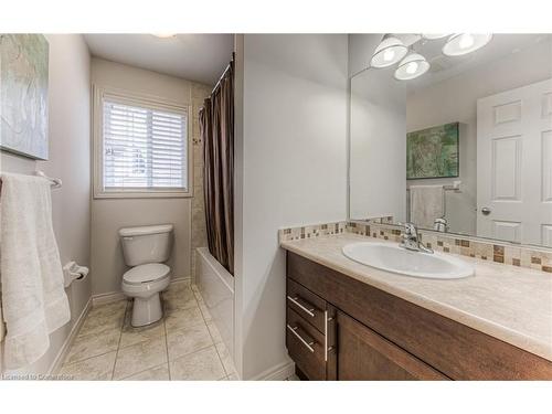 418 Westcroft Drive, Waterloo, ON - Indoor Photo Showing Bathroom