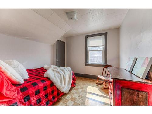 181 Kent Avenue, Kitchener, ON - Indoor Photo Showing Other Room