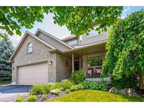 30 Inett Way, Fergus, ON - Outdoor