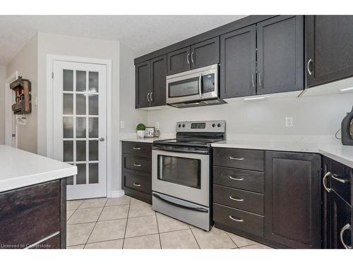 30 Inett Way, Fergus, ON - Indoor Photo Showing Kitchen