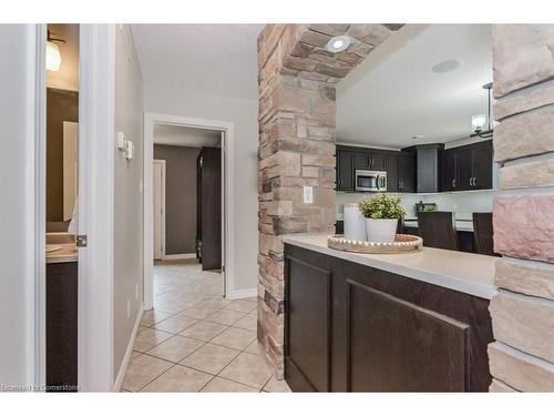 30 Inett Way, Fergus, ON - Indoor Photo Showing Kitchen