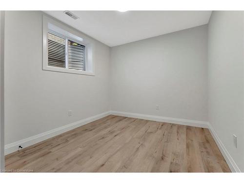 10 Blain Avenue, Cambridge, ON - Indoor Photo Showing Other Room