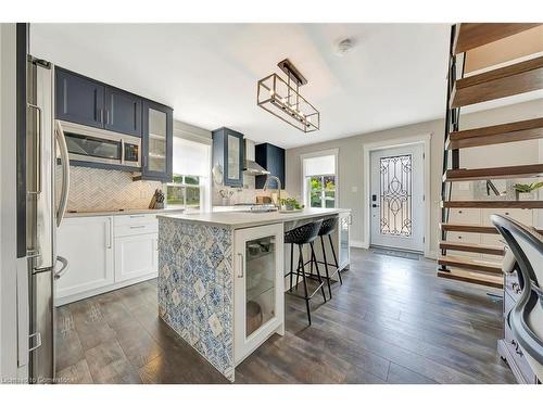 139 Queen Street N, Kitchener, ON - Indoor Photo Showing Kitchen With Upgraded Kitchen