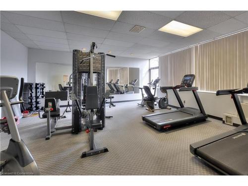 1010-3227 King Street E, Kitchener, ON - Indoor Photo Showing Gym Room