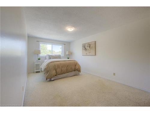 59 Elm Ridge Drive, Kitchener, ON - Indoor Photo Showing Bedroom