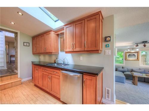 397 River Road, Cambridge, ON - Indoor Photo Showing Kitchen With Double Sink