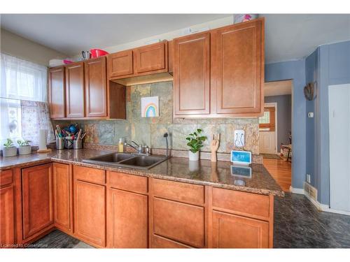 36 Norfolk Avenue, Cambridge, ON - Indoor Photo Showing Kitchen With Double Sink