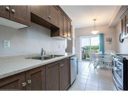 123 Courtney Street, Fergus, ON - Indoor Photo Showing Kitchen With Double Sink