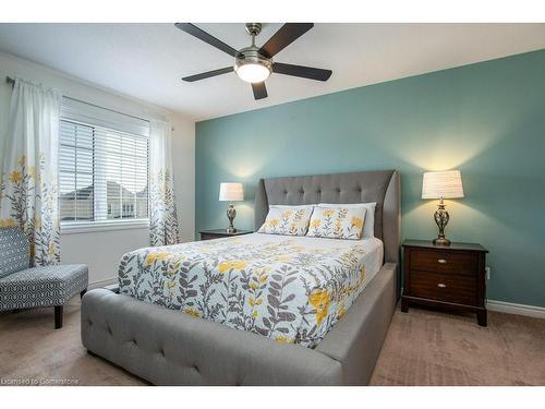 123 Courtney Street, Fergus, ON - Indoor Photo Showing Bedroom