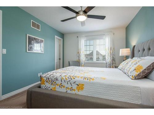 123 Courtney Street, Fergus, ON - Indoor Photo Showing Bedroom