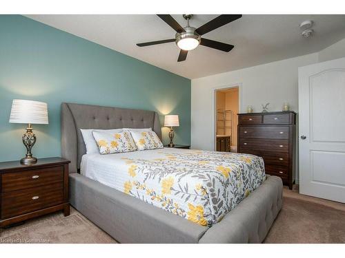 123 Courtney Street, Fergus, ON - Indoor Photo Showing Bedroom