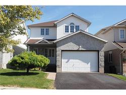 26 Mountain Mint Crescent  Kitchener, ON N2E 3R4