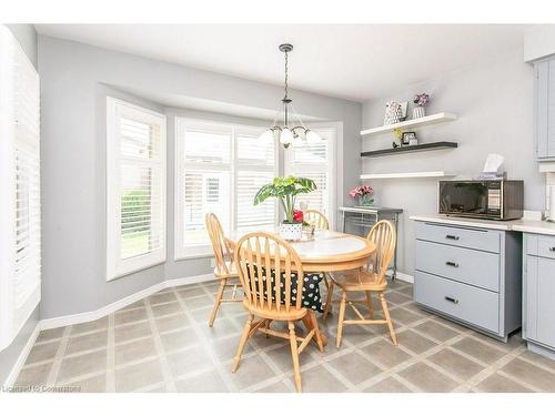 474 Redfox Road, Waterloo, ON - Indoor Photo Showing Dining Room