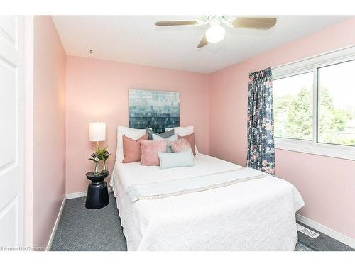 474 Redfox Road, Waterloo, ON - Indoor Photo Showing Bedroom