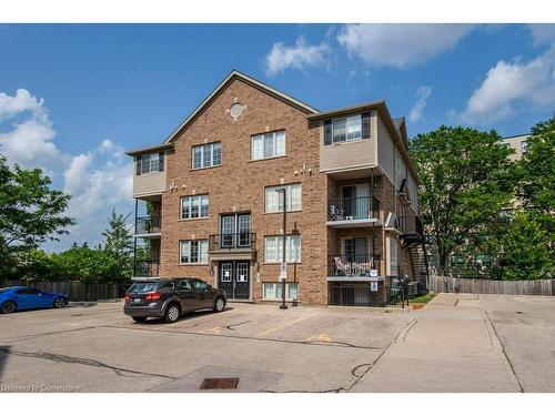 E38-12 Holborn Drive, Kitchener, ON - Outdoor With Facade