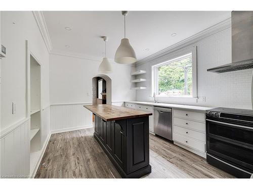 204 Barden Street, Eden Mills, ON - Indoor Photo Showing Kitchen