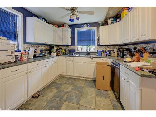 170 King Street, Atwood, ON - Indoor Photo Showing Kitchen