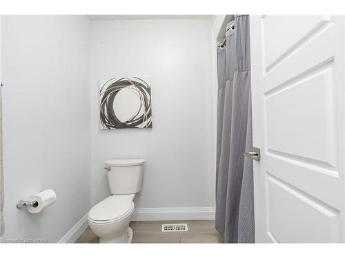 920 River Ridge Court, Kitchener, ON - Indoor Photo Showing Bathroom