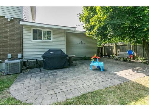 11 Riverview Drive, Cambridge, ON - Outdoor