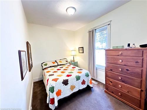 570 Coronation Boulevard, Cambridge, ON - Indoor Photo Showing Bedroom