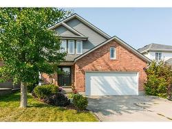 707 Beechwood Drive  Waterloo, ON N2T 2M7