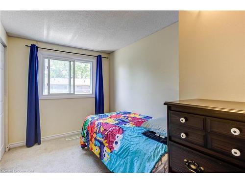 47-16 Hadati Road, Guelph, ON - Indoor Photo Showing Bedroom