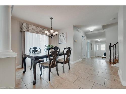 337 Featherstone Crescent, Kitchener, ON - Indoor Photo Showing Dining Room