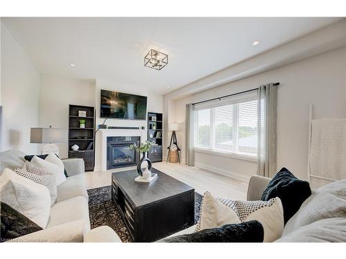 76 Pace Avenue, Brantford, ON - Indoor Photo Showing Living Room With Fireplace