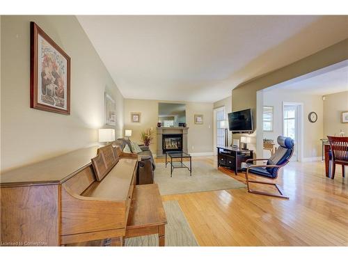 107 Cameron Street N, Kitchener, ON - Indoor Photo Showing Living Room With Fireplace