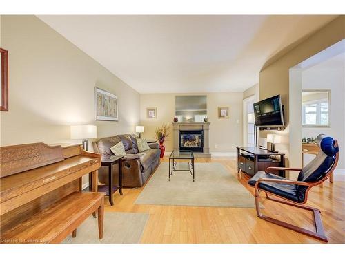 107 Cameron Street N, Kitchener, ON - Indoor Photo Showing Living Room With Fireplace