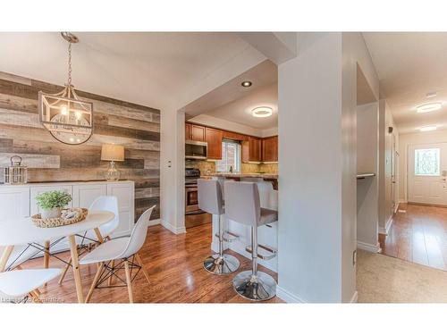 280 Sienna Crescent, Kitchener, ON - Indoor Photo Showing Dining Room