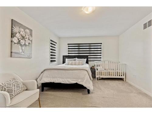 2 Munro Circle Circle, Brantford, ON - Indoor Photo Showing Bedroom