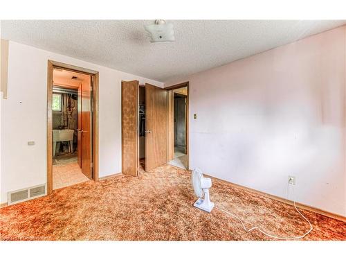 600 Glendene Crescent, Waterloo, ON - Indoor Photo Showing Other Room