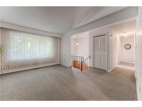 600 Glendene Crescent, Waterloo, ON - Indoor Photo Showing Other Room