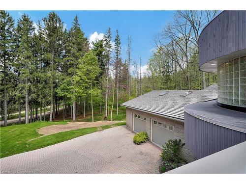 2 Pioneer Grove Road, Puslinch, ON - Outdoor