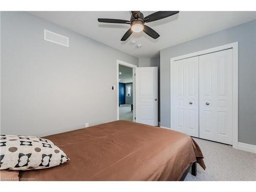 51 Newcastle Court, Kitchener, ON - Indoor Photo Showing Bedroom