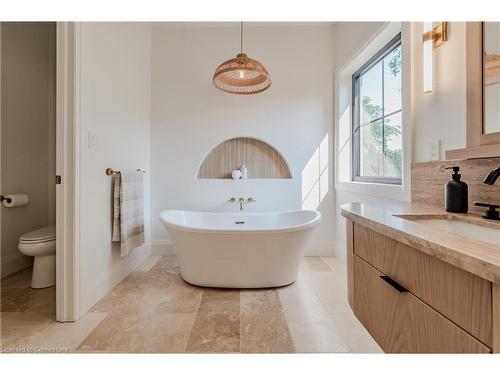 2143 Bleams Road, Wilmot Township, ON - Indoor Photo Showing Bathroom