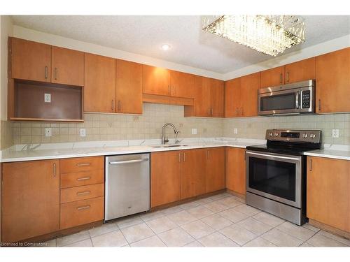 764 Karlsfeld Road, Waterloo, ON - Indoor Photo Showing Kitchen