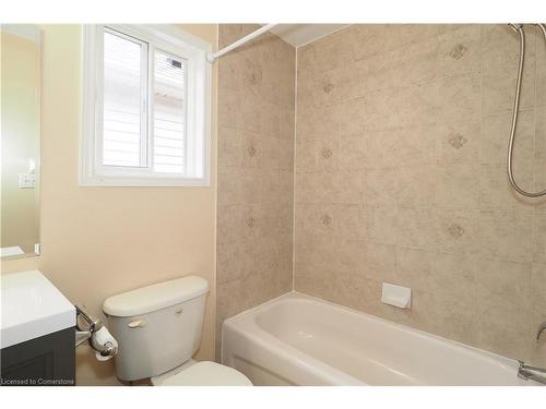 764 Karlsfeld Road, Waterloo, ON - Indoor Photo Showing Bathroom