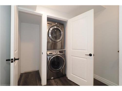 764 Karlsfeld Road, Waterloo, ON - Indoor Photo Showing Laundry Room