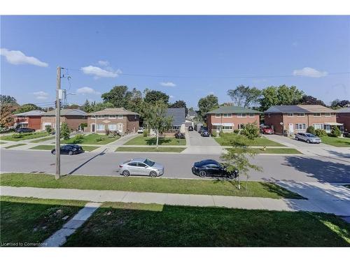 11-203 Mausser Avenue, Kitchener, ON - Outdoor With View